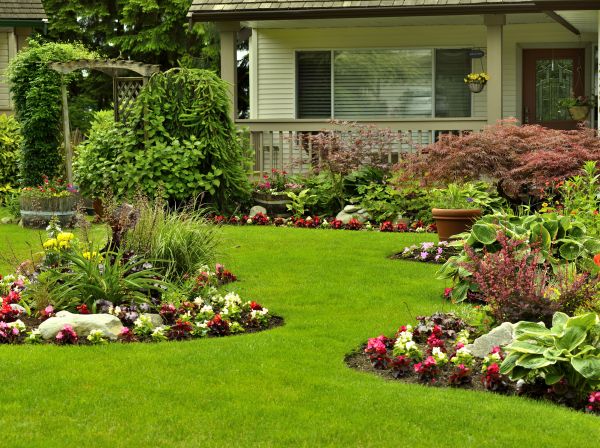 Flower Garden Planting in Riverview